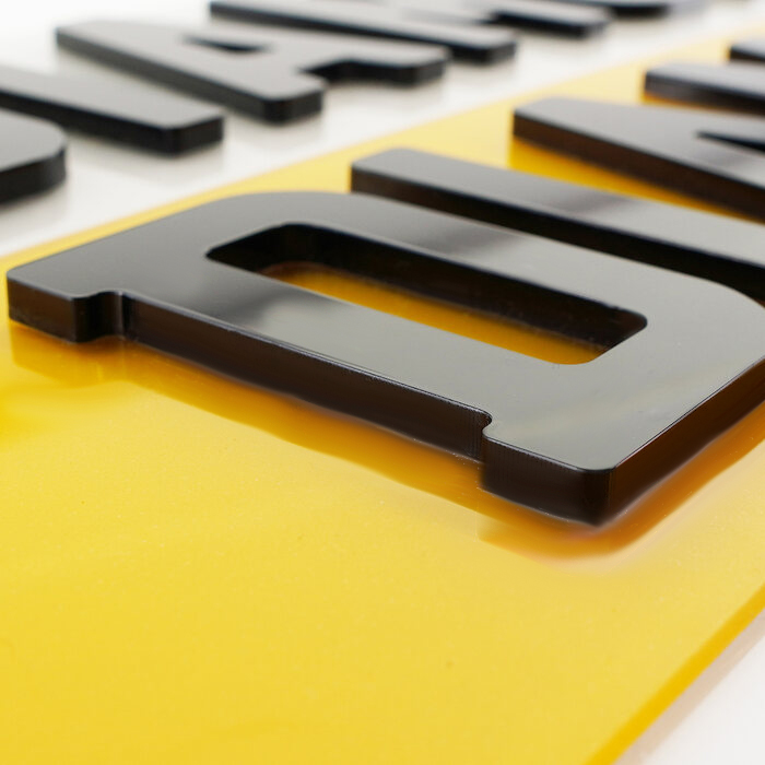 4D font number plate example